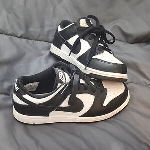 Kids Nike Panda dunks